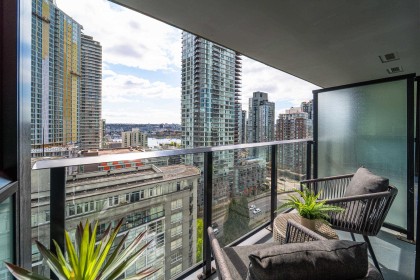 Photo 19 at 1703 - 1325 Rolston Street, Downtown VW, Vancouver West