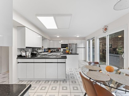 Photo 8 at 186 Stevens Drive, British Properties, West Vancouver