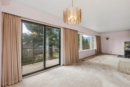 Photo 7 at 702 Winona Avenue, Canyon Heights NV, North Vancouver