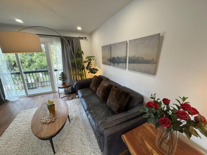 Photo 4 at 2790 W 12th Avenue, Kitsilano, Vancouver West