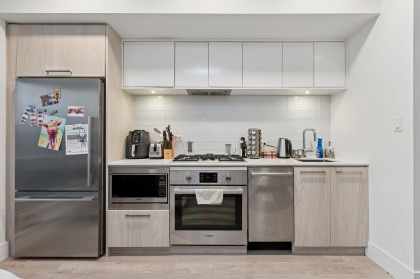 Photo 17 at 707 - 680 Seylynn Crescent, Lynnmour, North Vancouver