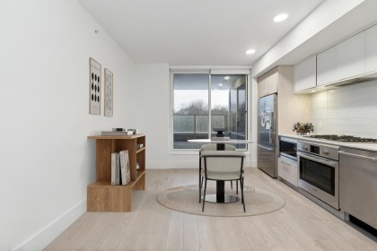 Photo 4 at 707 - 680 Seylynn Crescent, Lynnmour, North Vancouver