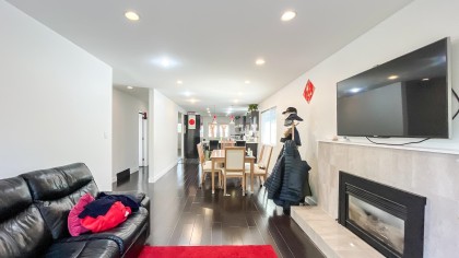 Photo 4 at 1420 Park Drive, Marpole, Vancouver West