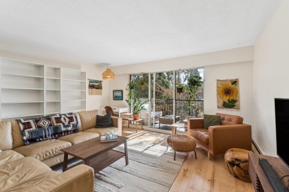 Photo 1 at 211 - 1385 Draycott Road, Lynn Valley, North Vancouver