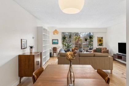 Photo 10 at 211 - 1385 Draycott Road, Lynn Valley, North Vancouver