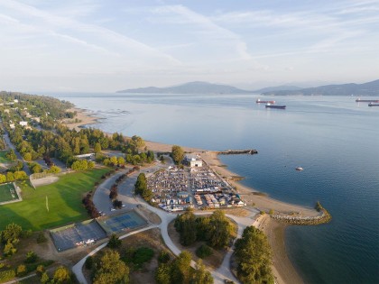 Photo 2 at 4338 W 2nd Avenue, Point Grey, Vancouver West