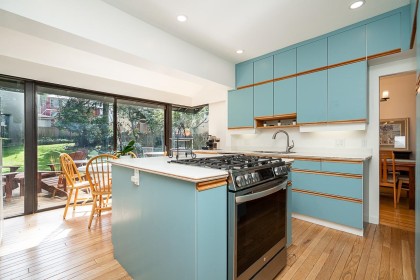 Photo 12 at 4338 W 2nd Avenue, Point Grey, Vancouver West