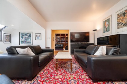 Photo 5 at 4338 W 2nd Avenue, Point Grey, Vancouver West