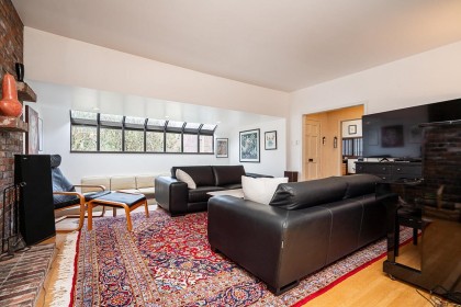 Photo 4 at 4338 W 2nd Avenue, Point Grey, Vancouver West