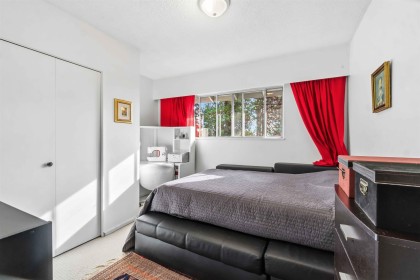 Photo 12 at 552 W 29th Street, Upper Lonsdale, North Vancouver