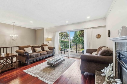 Photo 11 at 552 W 29th Street, Upper Lonsdale, North Vancouver