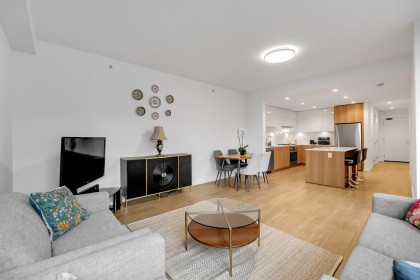 Photo 5 at 303 - 715 W 15 Street, Mosquito Creek, North Vancouver