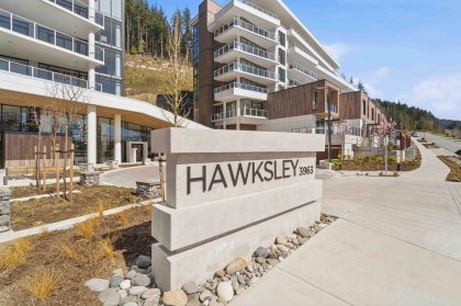 Photo 3 at 608 - 3963 Uplands Way, Cypress Park Estates, West Vancouver