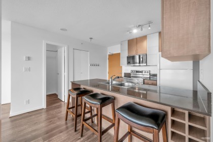 Photo 9 at 2608 - 977 Mainland Street, Yaletown, Vancouver West