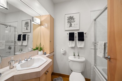 Photo 23 at 202 - 1750 W 2nd Avenue, False Creek, Vancouver West