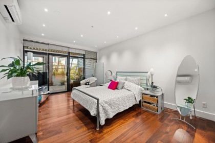 Photo 18 at 202 - 1750 W 2nd Avenue, False Creek, Vancouver West