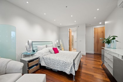 Photo 19 at 202 - 1750 W 2nd Avenue, False Creek, Vancouver West