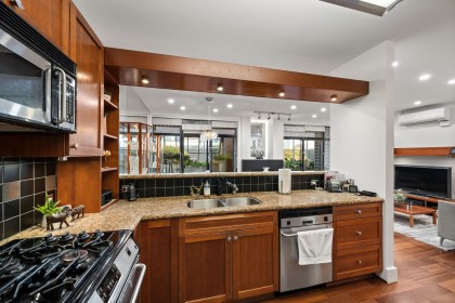 Photo 8 at 202 - 1750 W 2nd Avenue, False Creek, Vancouver West