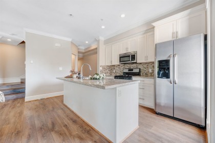 Photo 10 at 308 Seymour River Place, Seymour NV, North Vancouver