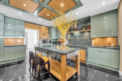 Photo 17 at 848 Eyremount Drive, British Properties, West Vancouver