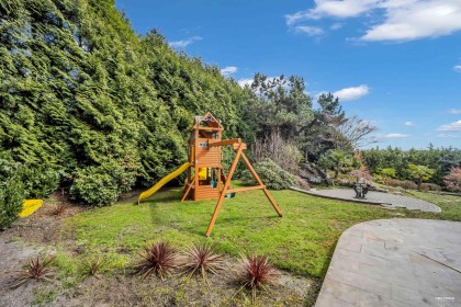Photo 36 at 848 Eyremount Drive, British Properties, West Vancouver