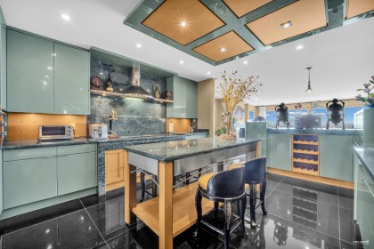 Photo 19 at 848 Eyremount Drive, British Properties, West Vancouver
