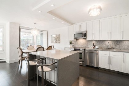 Photo 5 at 105 - 518 Moberly Road, False Creek, Vancouver West