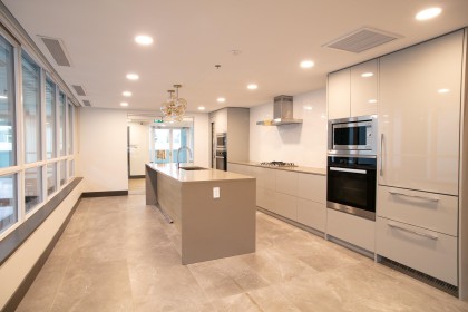 Photo 5 at 306 - 1675 Lions Gate Lane, Pemberton NV, North Vancouver