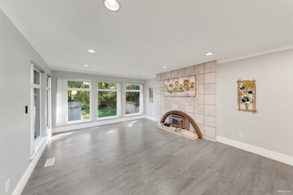 Photo 16 at 1366 Kings Avenue, Ambleside, West Vancouver