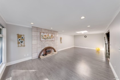 Photo 12 at 1366 Kings Avenue, Ambleside, West Vancouver