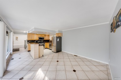 Photo 7 at 1366 Kings Avenue, Ambleside, West Vancouver