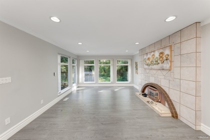 Photo 14 at 1366 Kings Avenue, Ambleside, West Vancouver