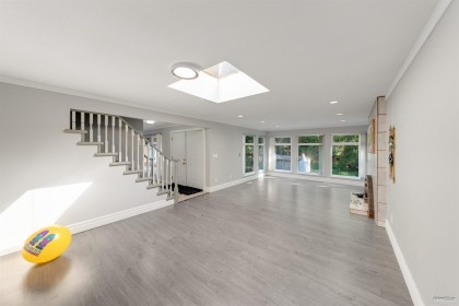Photo 18 at 1366 Kings Avenue, Ambleside, West Vancouver