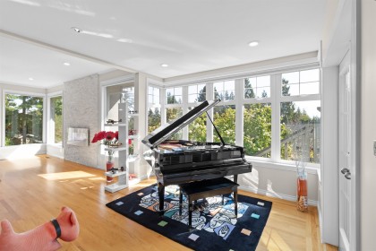 Photo 6 at 4635 Caulfeild Drive, Caulfeild, West Vancouver