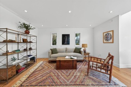 Photo 7 at 38 W 14th Avenue, Mount Pleasant VW, Vancouver West