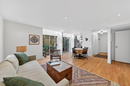 Photo 8 at 38 W 14th Avenue, Mount Pleasant VW, Vancouver West