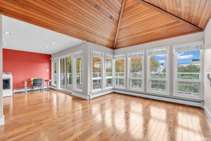 Photo 12 at 3191 W 23rd Avenue, Dunbar, Vancouver West