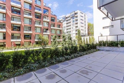 Photo 16 at 703 - 1561 W 57th, South Granville, Vancouver West