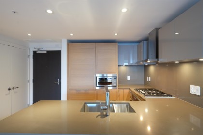 Photo 10 at 703 - 1561 W 57th, South Granville, Vancouver West