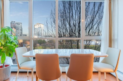 Photo 2 at 505 - 388 Drake Street, Yaletown, Vancouver West