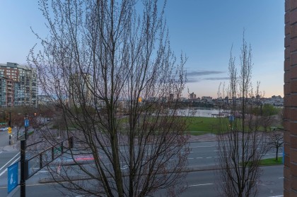 Photo 8 at 505 - 388 Drake Street, Yaletown, Vancouver West