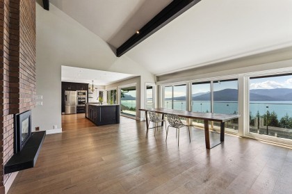 Photo 3 at 50 Panorama Road, Lions Bay, West Vancouver