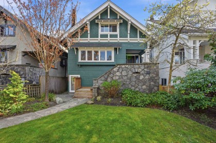 Photo 1 at 3350 W 3rd Avenue, Kitsilano, Vancouver West