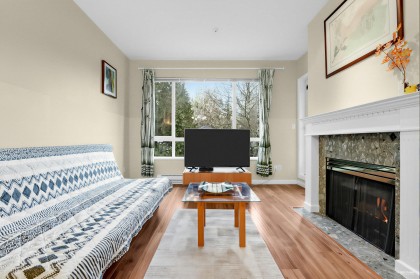 Photo 5 at 328 - 5735 Hampton Place, University VW, Vancouver West