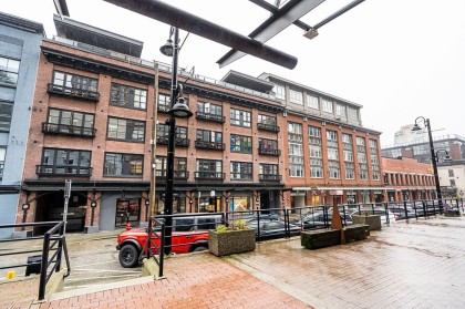 Photo 23 at 406 - 1072 Hamilton Street, Yaletown, Vancouver West