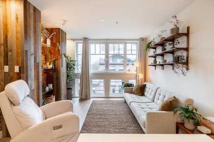 Photo 1 at 406 - 1072 Hamilton Street, Yaletown, Vancouver West