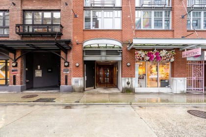 Photo 24 at 406 - 1072 Hamilton Street, Yaletown, Vancouver West