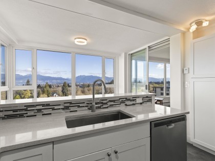 Photo 13 at 1102 - 5425 Yew Street, Kerrisdale, Vancouver West