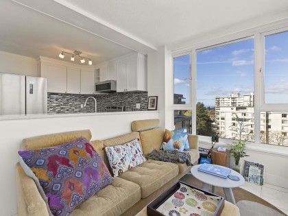 Photo 10 at 1102 - 5425 Yew Street, Kerrisdale, Vancouver West