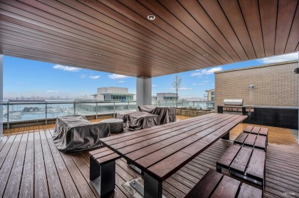 Photo 18 at 320 - 755 Harbourside Drive, Harbourside, North Vancouver